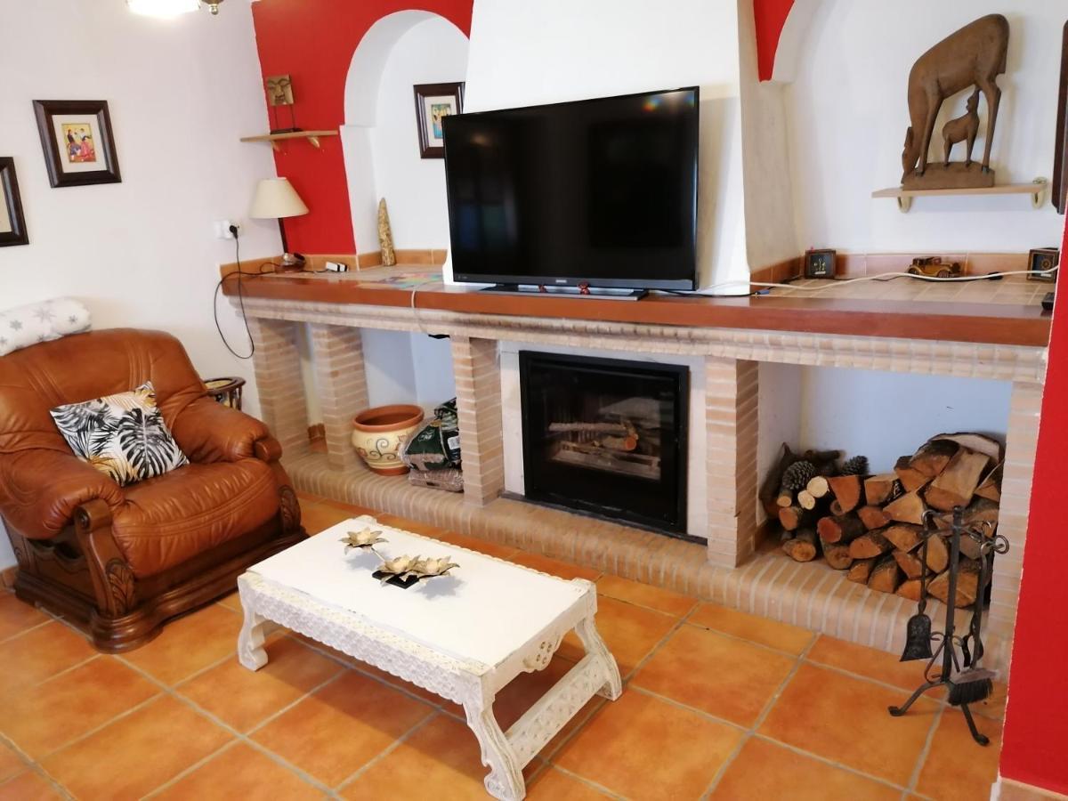 Casa Rural La Piedra Del Cambron Villaverde De Guadalimar Екстериор снимка